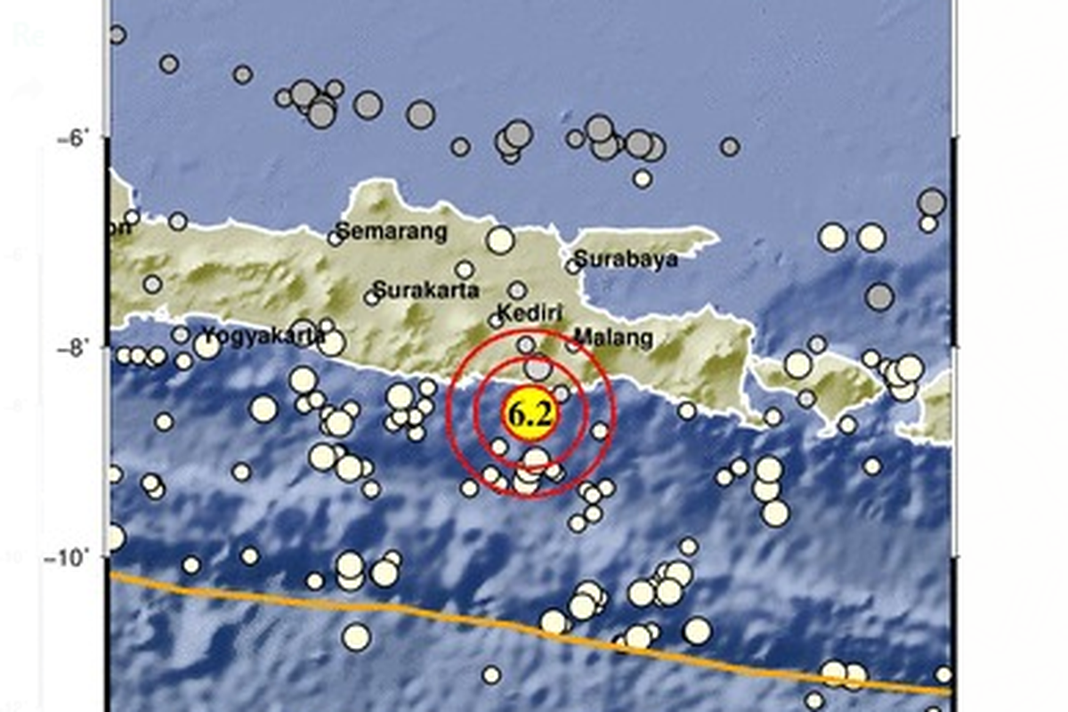 Gempa berpusat di Blitar dengan kekuatan M 6,2 dirasakan di sejumlah wilayah di Yogyakarta, Jawa Tengah, hingga Bali.