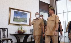 Ekonomi Riau Tumbuh 4,63 Persen, Mendagri Apresiasi Gubernur Syamsuar