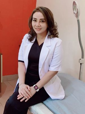 dr.Cyntia Jayanto M.Biomed