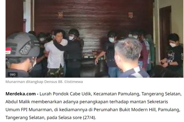 Tangkapan layar foto penangkapan Munarman di artikel Merdeka.com