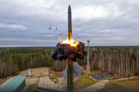 Menengok Kekuatan Persenjataan Nuklir Rusia