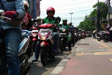 Maksimalkan Fungsi Trotoar dan Keamanan Transportasi Umum