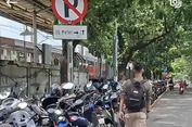 Viral Trotoar di Stasiun Batu Ceper Jadi Parkir Liar, Pejalan Kaki Tak Bisa Melintas