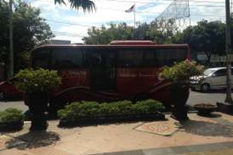 Bus Rapid Transit (BRT) Trans Semarang