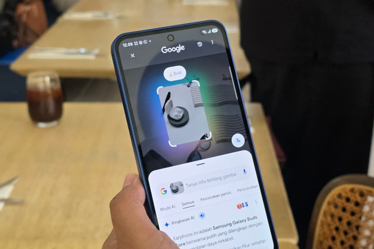 Fitur Pencari Barang di Layar HP Android Bisa Dipakai Cek Chat Penipuan