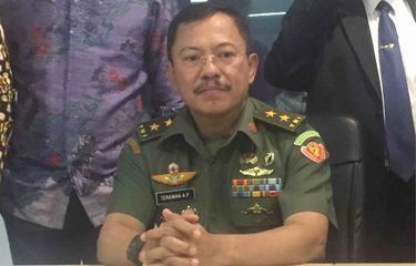 pemecatan sementara waktu