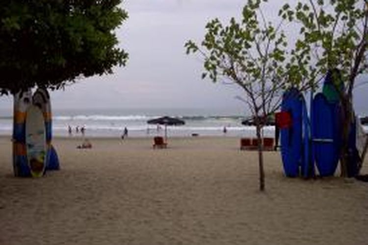 Pantai Kuta di Bali.
