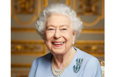Sisi Lain Ratu Elizabeth, Jago Berkuda dan Penggemar Berat James Bond