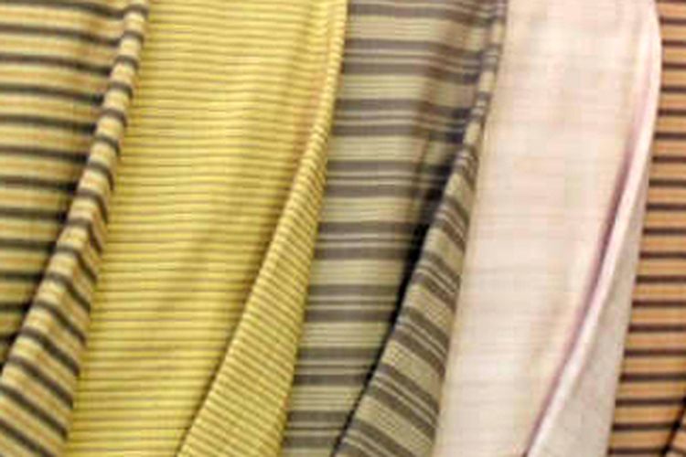 Ilustrasi kain lurik.