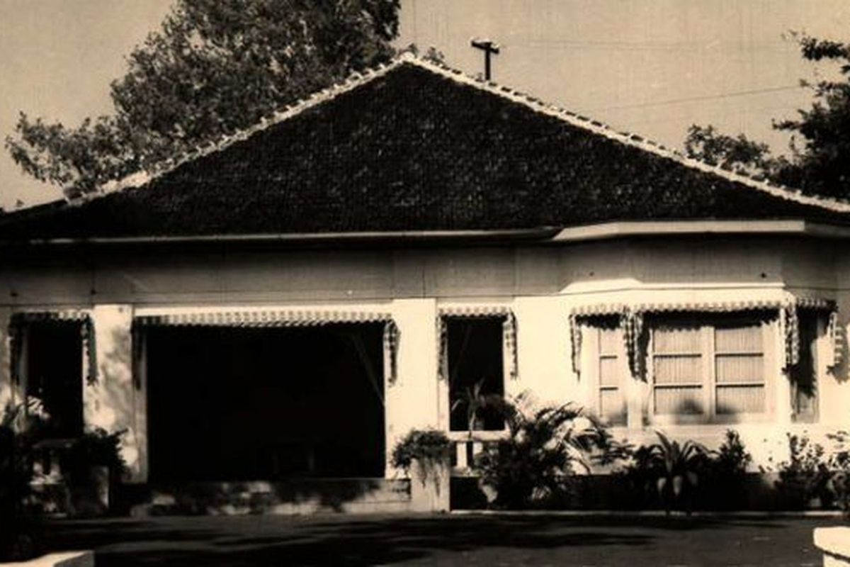 Rumah Proklamasi, Jalan Pegangsaan Timur No.56, Menteng, Jakarta Pusat.