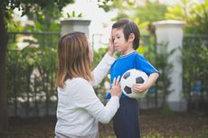 7 Cara Ajarkan Sikap Empati pada Anak Sejak Dini