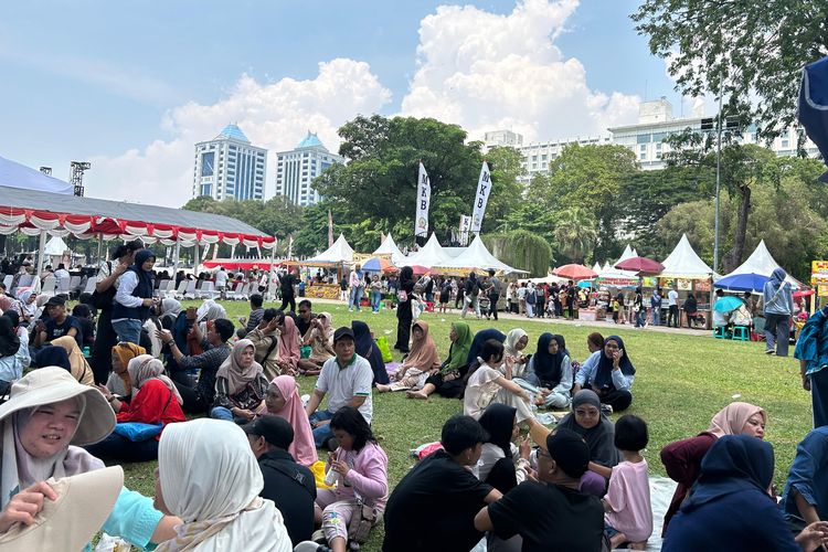 Ada Kuliner Gratis di Lebaran Betawi 2026 Lapangan Banteng, Simak Tips Berkunjung