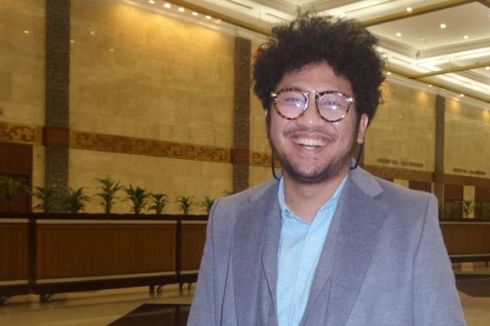 Kunto Aji Doakan Penontonnya di Prambanan Jazz Festival 2017, 