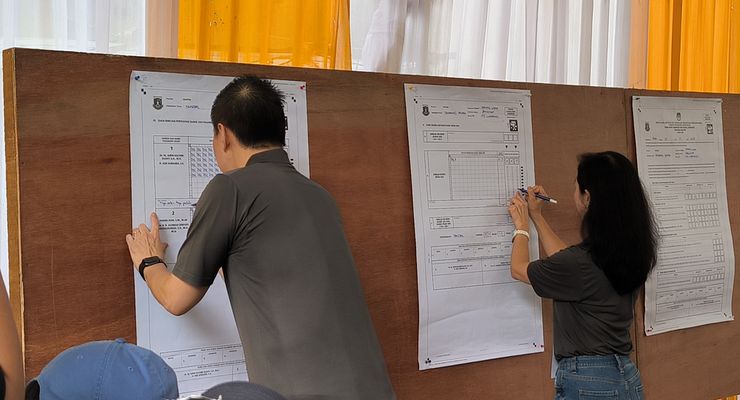 Airin Rachmi Diany Unggul di TPS Tempatnya Nyoblos
