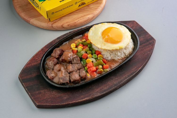 Rice Series #IndonesiaBanget dari Waroeng Steak & Shake Indonesia. 