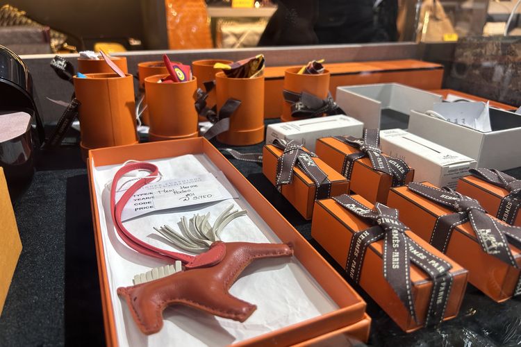 Belanja Barang Branded di Butik atau Bazar Preloved, Mana Lebih Diminati?