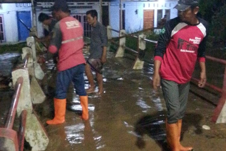 Imbas Luapan Sungai Silandak dan Plumbon, 313 KK Warga Semarang Kebanjiran