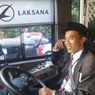 Tren Pengemudi Bus Pakai Seragam, Ada yang Mirip Pilot