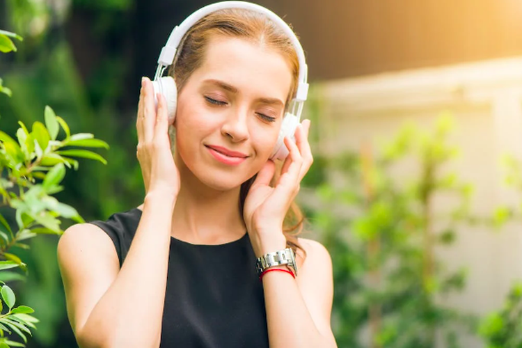 Manfaat mendengarkan musik