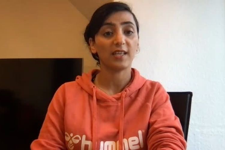 Mantan kapten timnas wanita <a href='https://medan.tribunnews.com/tag/afghanistan' title='Afghanistan'>Afghanistan</a> <a href='https://medan.tribunnews.com/tag/khalida-popal' title='Khalida Popal'>Khalida Popal</a> saat berbicara dengan Reuters mengenai situasi terkini di negaranya.