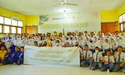 Perkuat Literasi, Holding Mind Id PTBA Gelar 'Srikandi Mengajar, Srikandi Menginspirasi'