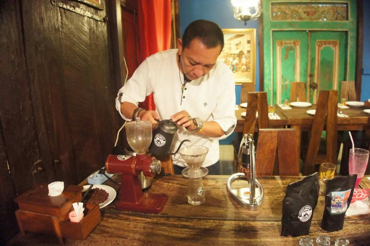 Aroma lembut Robusta dari kopi Sanggabuana menjadi pembeda ketimbang kopi asal daerah lain.


