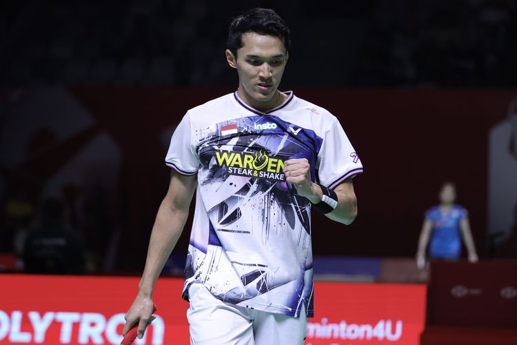 Pebulu tangkis tunggal putra Indonesia, Jonatan Christie, melangkah ke babak 16 besar Polytron Indonesia Open 2026.