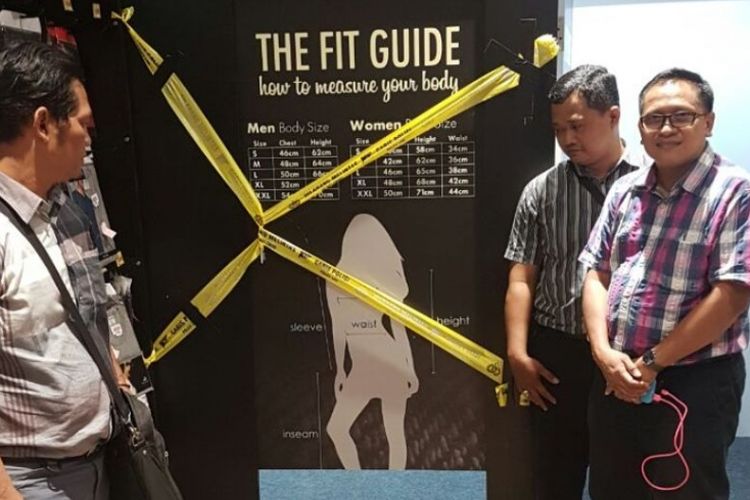 Lokasi kamar pas Lotte Mart, Mall Pakuwon Surabaya diberi garis polisi