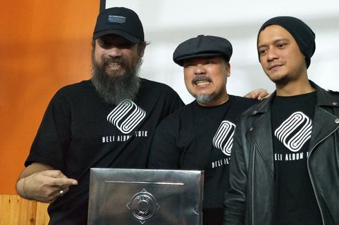 Rayakan 25 Tahun Berkarya, NTRL Rilis Boxset Album Premium
