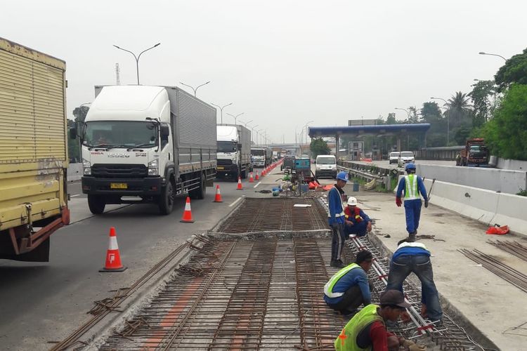 Perbaikan Jembatan di Tol Jagorawi