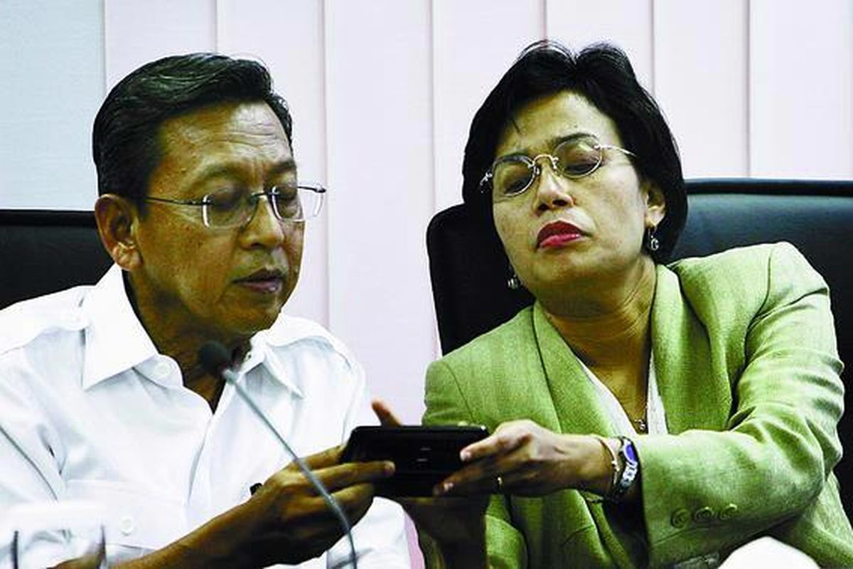 Boediono dan Sri Mulyani Indrawati.