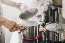 Cara Menghilangkan Bau Masakan dari Dalam Rumah
