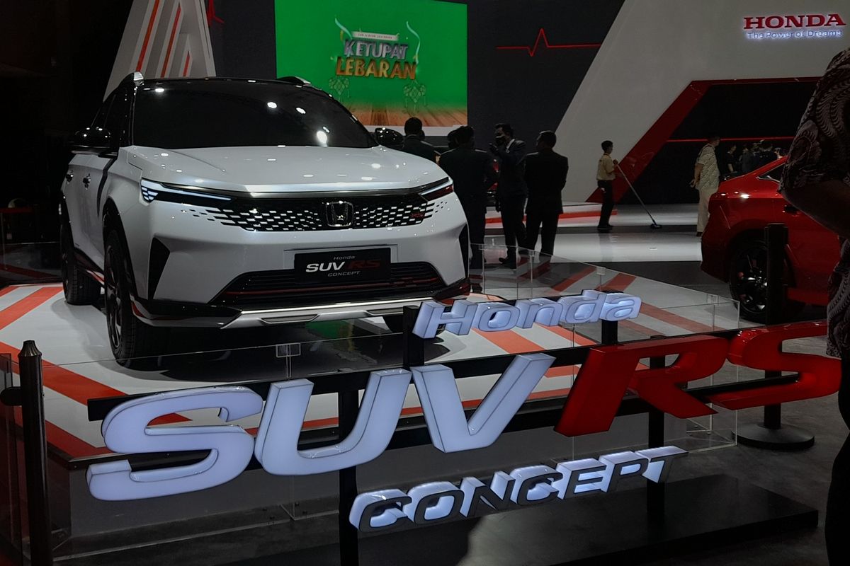 SUV RS Concept kembali dipamerkan di booth Honda pada IIMS Hybrid 2022, Kamis (31/3/2022).