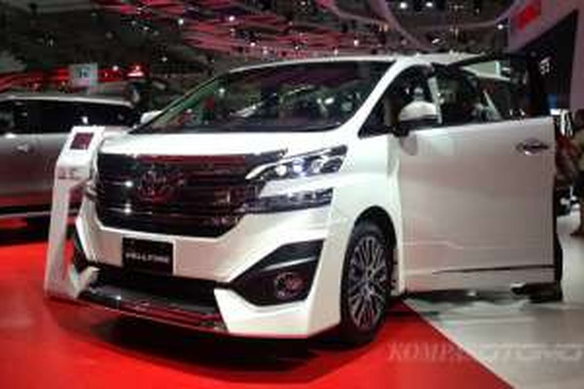 Toyota New Vellfire tipe G Limited.