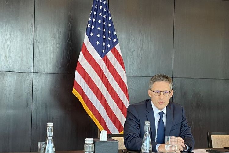 Counselor of the US Department of State Derek Chollet speaks to reporters in Jakarta on Wednesday, March 22, 2023. 