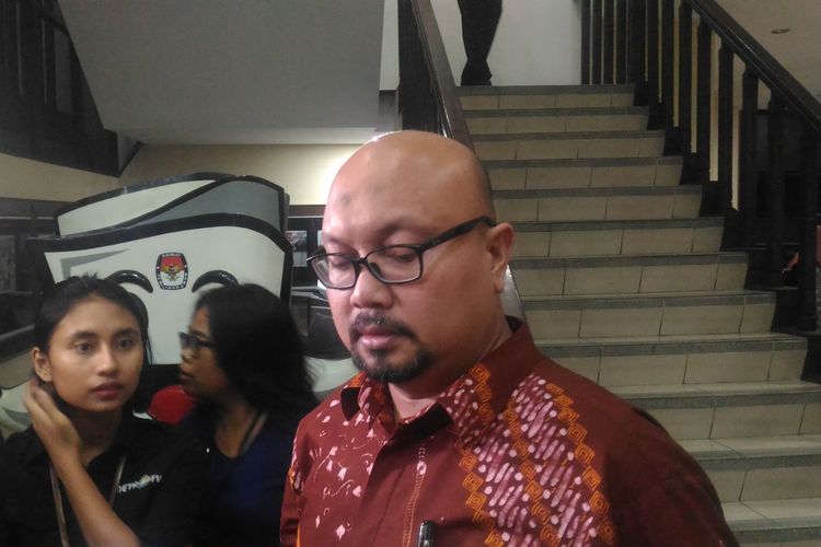 Komisioner KPU Ilham Saputra di Gedung KPU, Jakarta Pusat. Selasa (14/5/2019). 