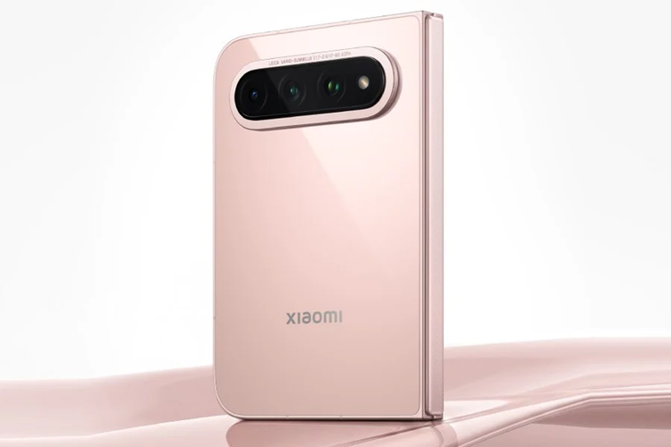 Xiaomi 18 Fold