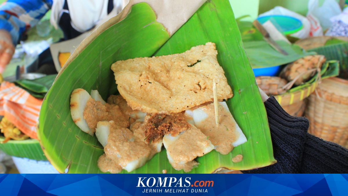 Resep Cabuk Rambak Khas Solo, Ketupat Siram Sambal Wijen
