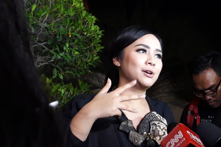 Gita Gutawa saat dijumpai dalam acara Kartini Masa Kini di Rumah Maroko, Menteng, Jakarta Pusat, Kamis (20/4/2017) malam.