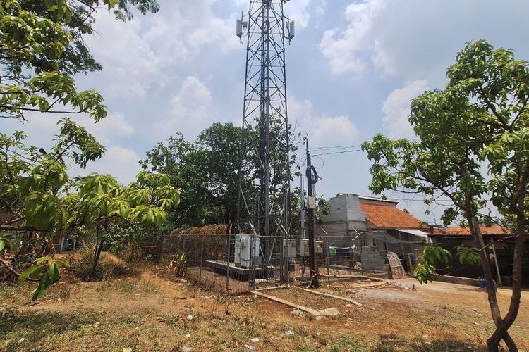 Dua Pencuri Kabel Kepergok, Nekat Bertahan di Atas Tower hingga Jadi Tontonan Warga