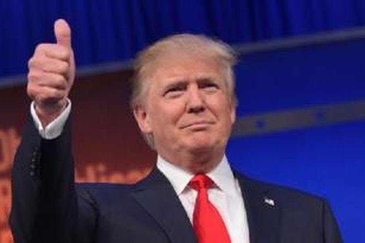 Bakal Capres AS dari Partai Republik, Donald Trump, saat tampil pada acara debat bakal Capres Partai Republik di Cleveland, Ohio (6/8/2015).