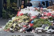 Sampah Menggunung di Pasar Merdeka Bogor, DLH Sebut Truk Pengangkut Sedang Diperbaiki