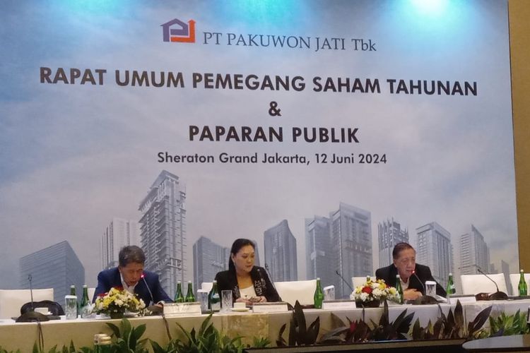 Konferensi pers RUPST Pakuwon Jati di Sheraton Grand Jakarta, Rabu (12/6/2024).