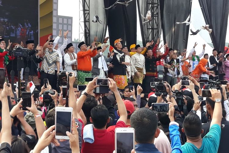 Deklarasi kampanye damai di Lapangan Monas, Jakarta, Minggu (23/9/2018).