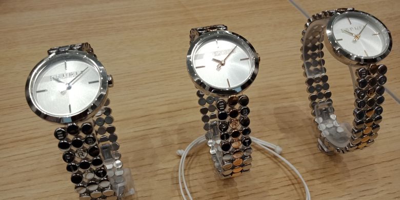 Salah satu contoh koleksi jam tangan Esprit Spring Summer Time & Jewels Collections untuk segmen Refresh.