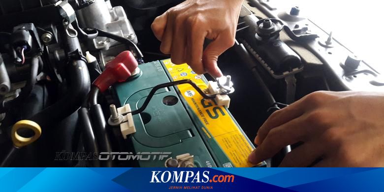 Mobil Ditinggal Liburan Perlu Cabut Aki Atau Tidak