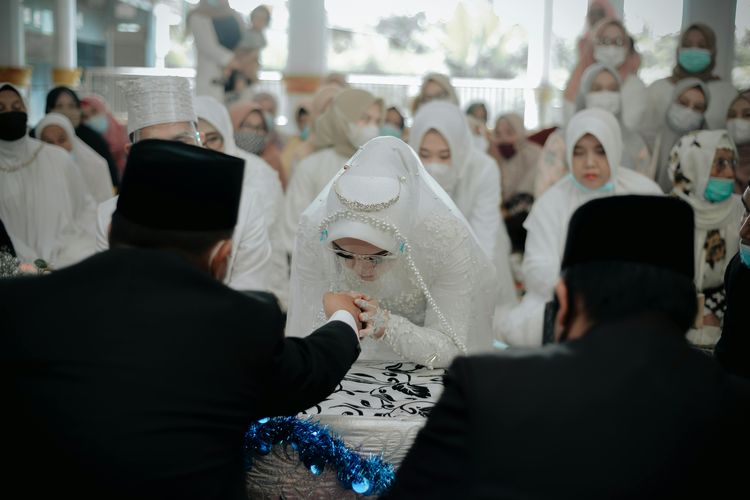 Syarat nikah di luar domisili.