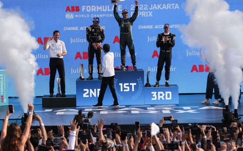 Jaguar TCS’ Mitch Evans Emerges Champion in Jakarta E-Prix