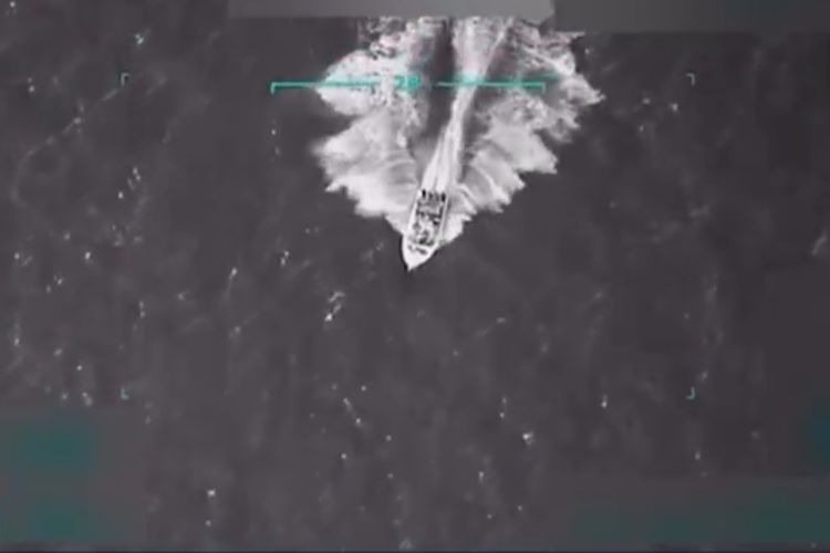 Speedboat dari Venezuela. Venezuela Beri Senjata ke Warganya Usai Serangan Angkatan Laut AS Tewaskan 17 Orang