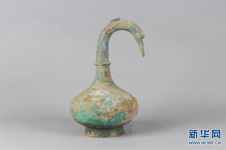 Pot perunggu ini berisi 3.000 ml cairan alkohol peninggalan Dinasti Han Barat.